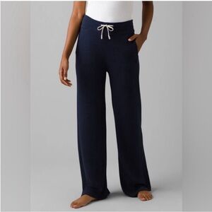 Prana Unwind Wide Leg Lounge Pants size Large Navy Blue Sweatpants Pockets Comfy